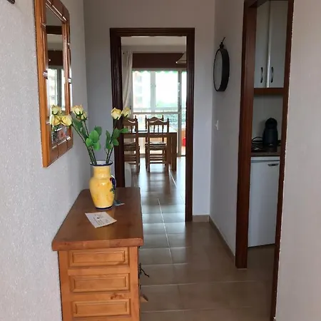 Sonnige Direkt Am Meer Appartement *